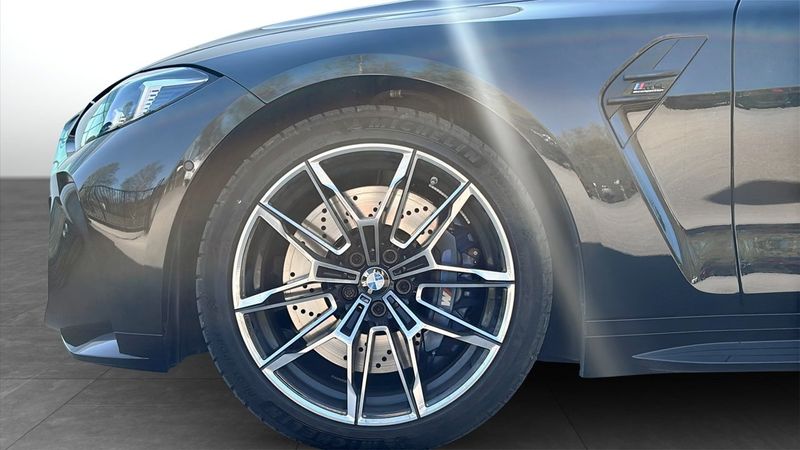 BMW M4 bild 9
