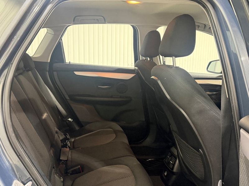 BMW 216 bild 11