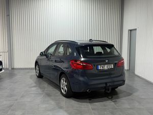 BMW 216 bild 6