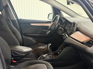 BMW 216 bild 3