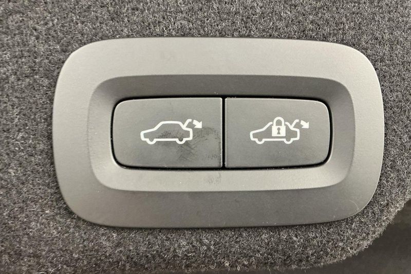 Volvo S90 bild 20