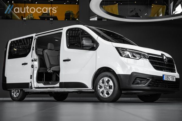 Renault Trafic Passenger L2 170hk|Leasbar|Värmare|9-sits - 2024