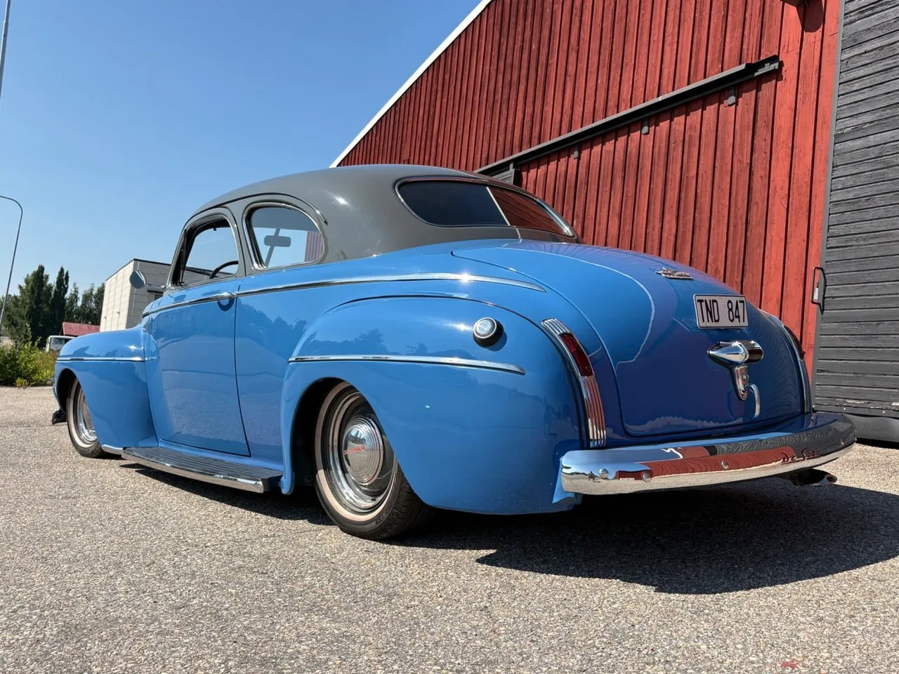 Vehicle image 21