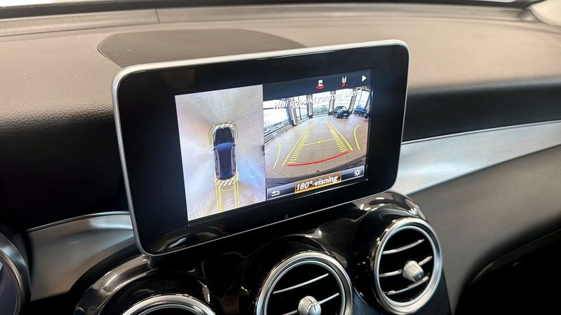 Mercedes GLC250 bild 17