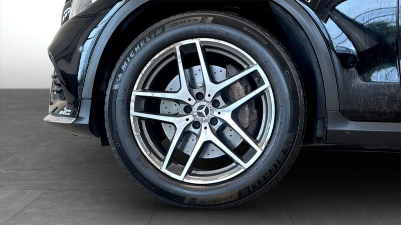 Mercedes GLC250 bild 9
