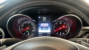 Mercedes GLC250 bild 14