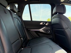 BMW X5 bild 8