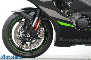 Kawasaki Ninja ZX bild 13