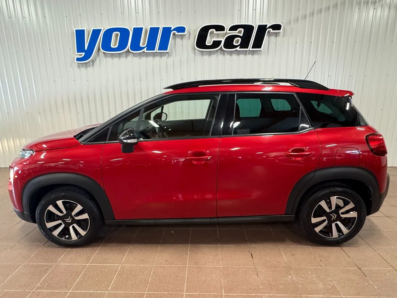 Vehicle image 1