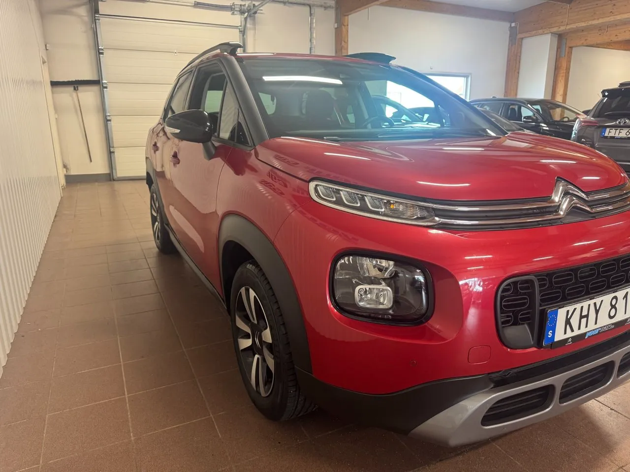 Vehicle image 2
