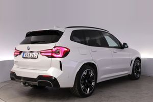 BMW iX3 bild 5