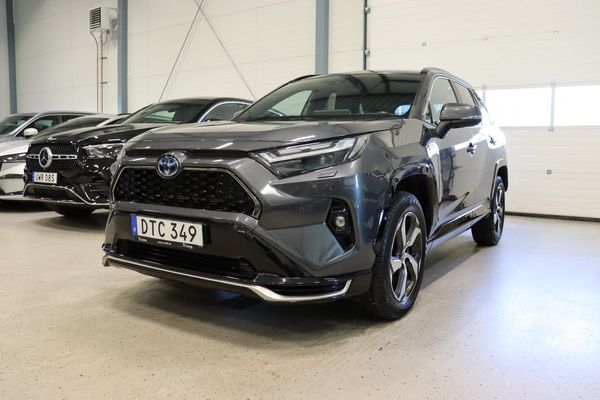 Toyota RAV4 X-Edition Hybrid Drag B-Kamera Navi Läder 306hk - 2023
