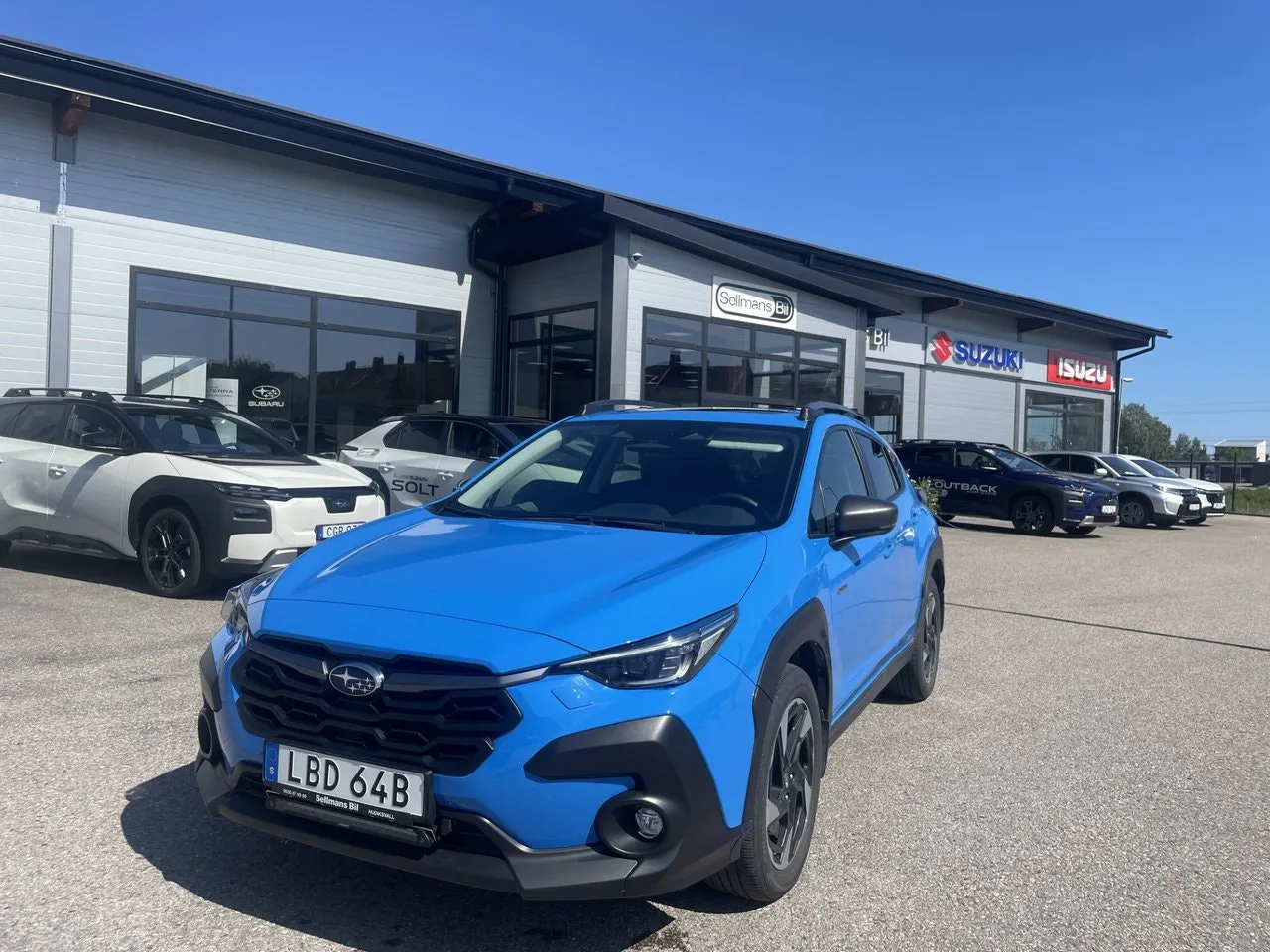 Vehicle image 8