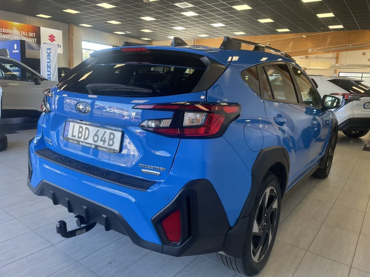 Vehicle image 2