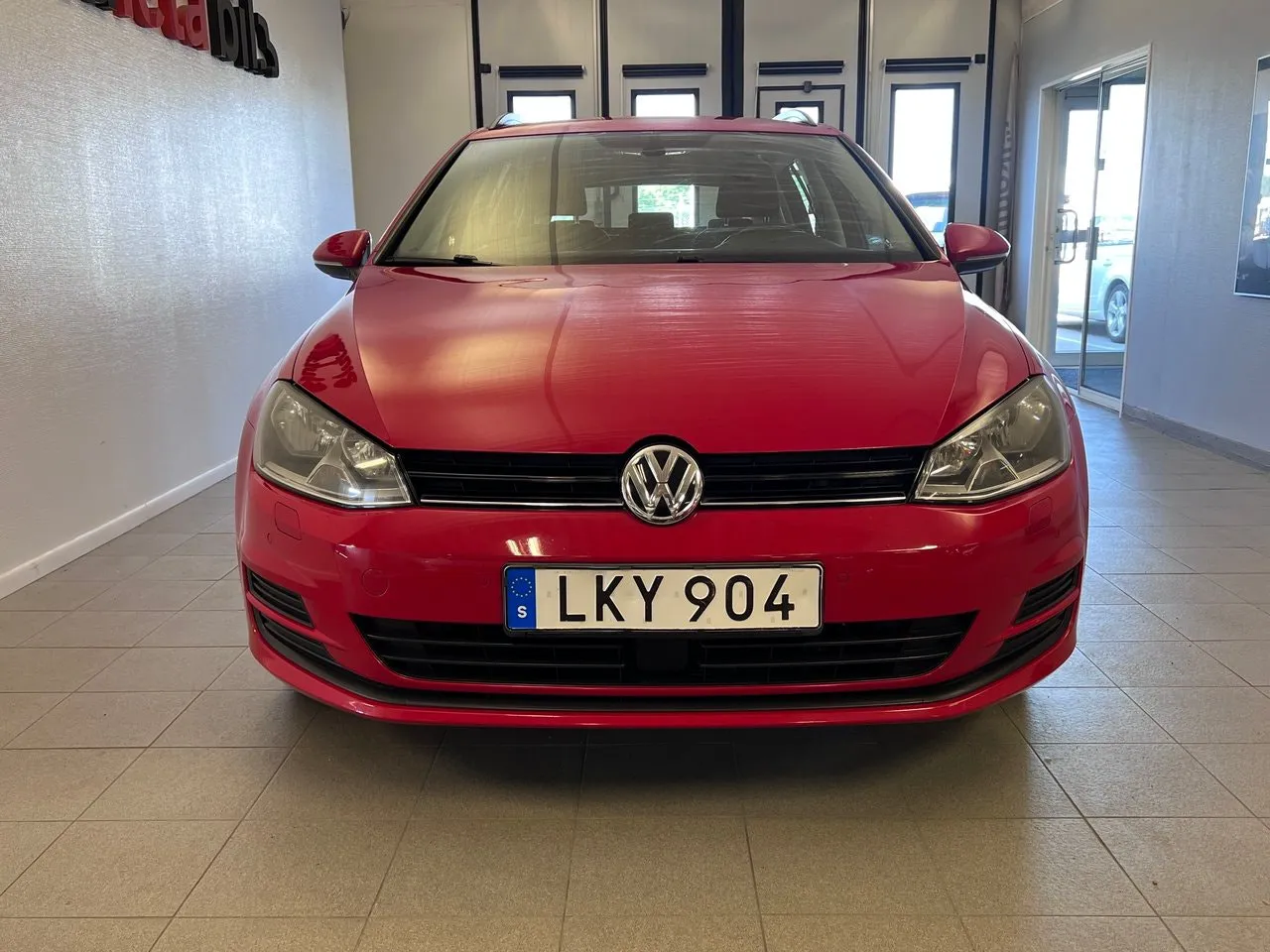 Vehicle image 2