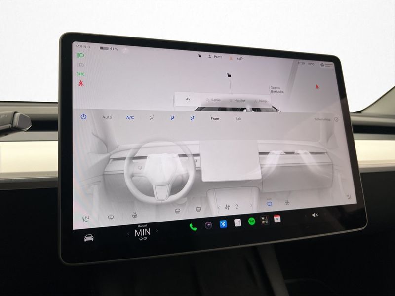 Tesla Model Y bild 16