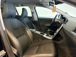 Volvo V60 bild 4