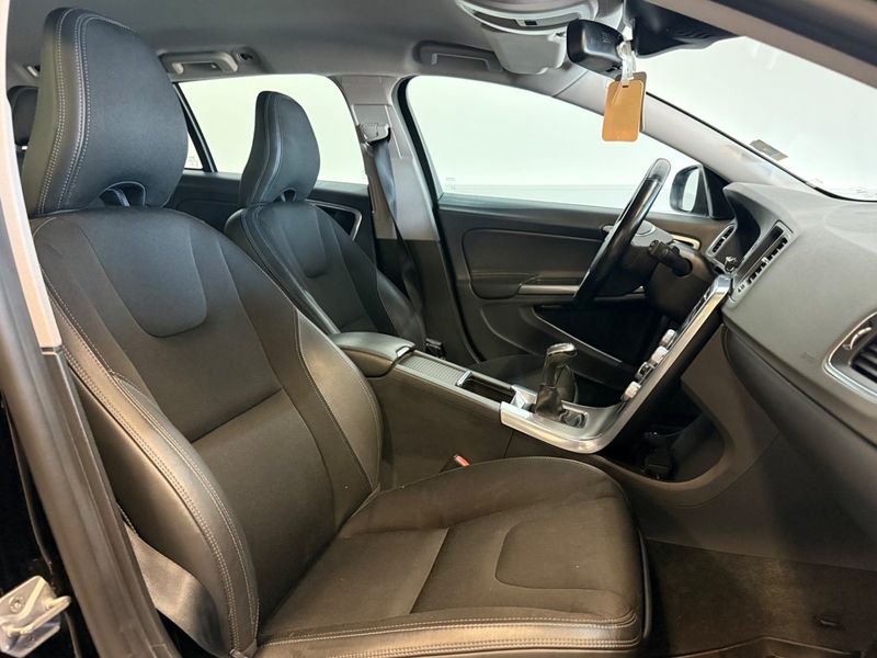 Volvo V60 bild 4