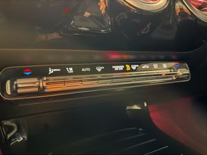 Mercedes CLA250 bild 19