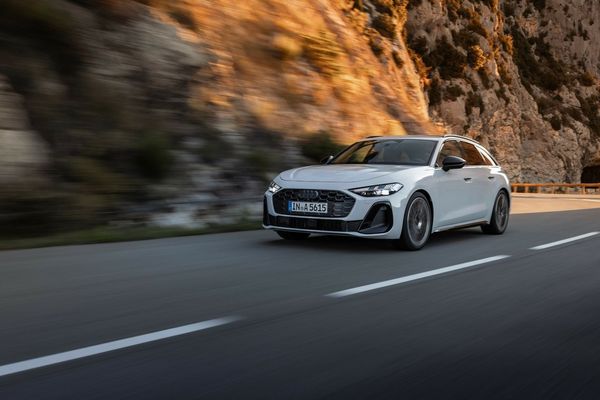 Audi A5 e-hybrid PRIVATLEASING 4995:- - 2027