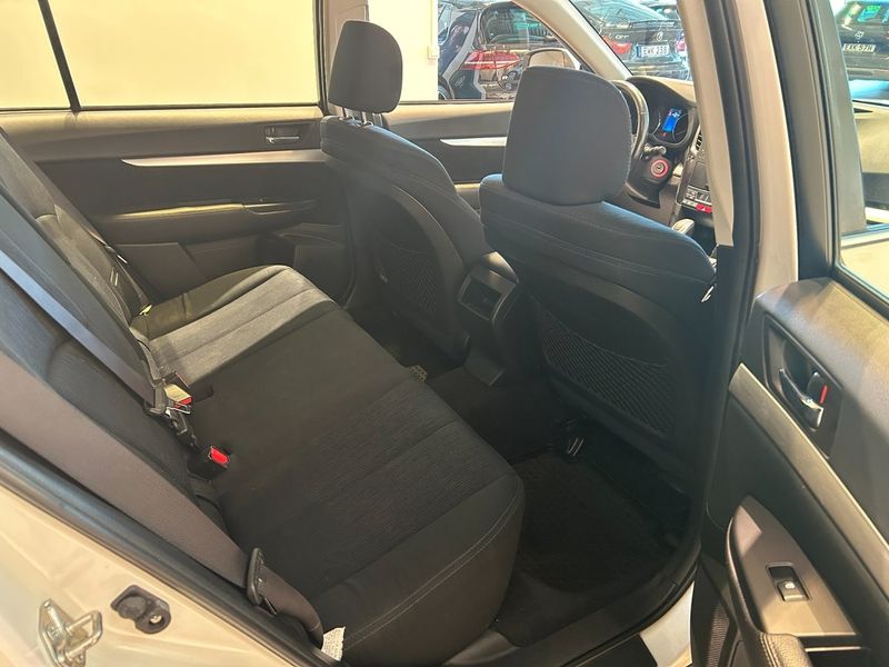Subaru Outback bild 8