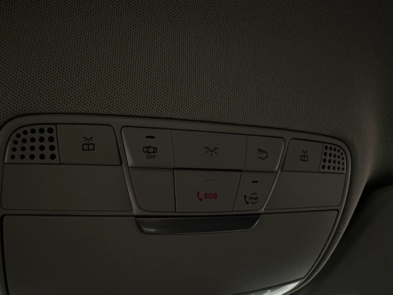 Vehicle image 29
