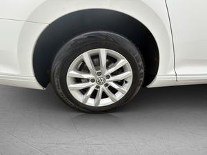 Volkswagen Passat bild 26