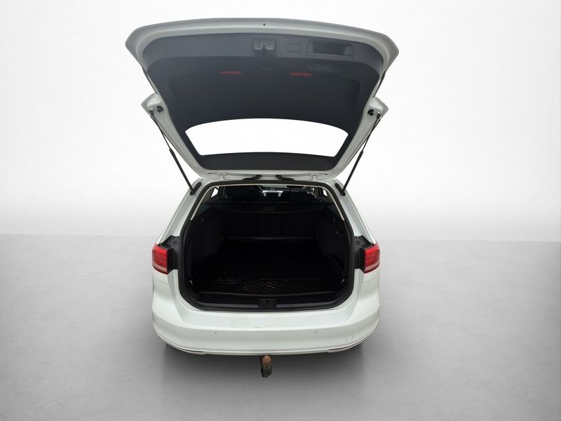 Volkswagen Passat bild 24