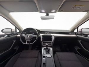 Volkswagen Passat bild 20