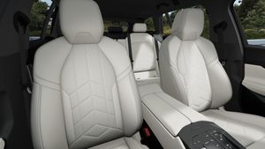 BMW i5 bild 10
