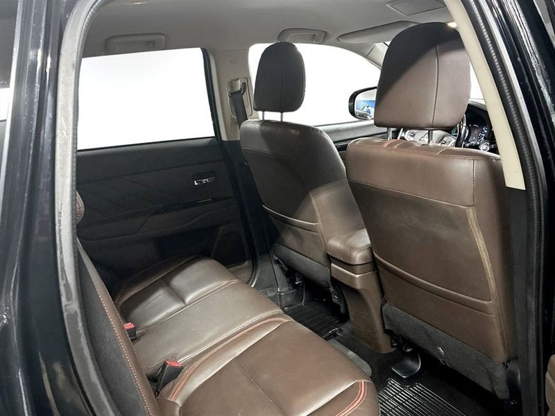 Mitsubishi Outlander bild 15