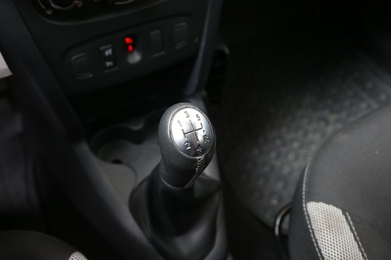 Dacia Sandero bild 14