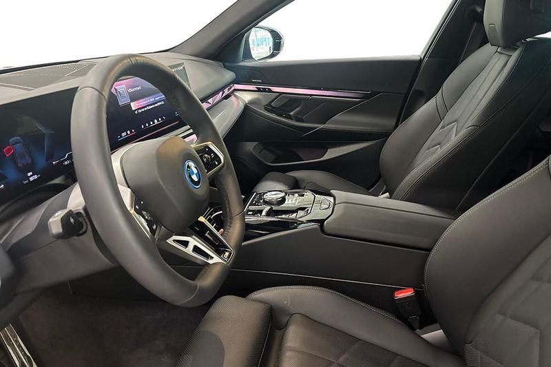 BMW 530 bild 12