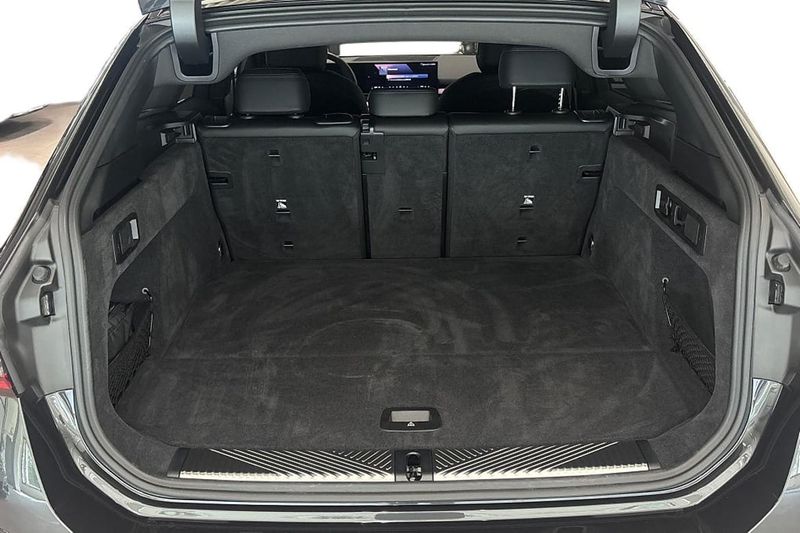 BMW 530 bild 10