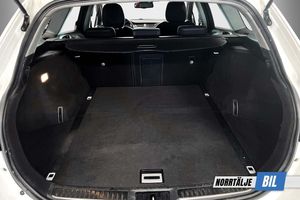 Toyota Avensis bild 21