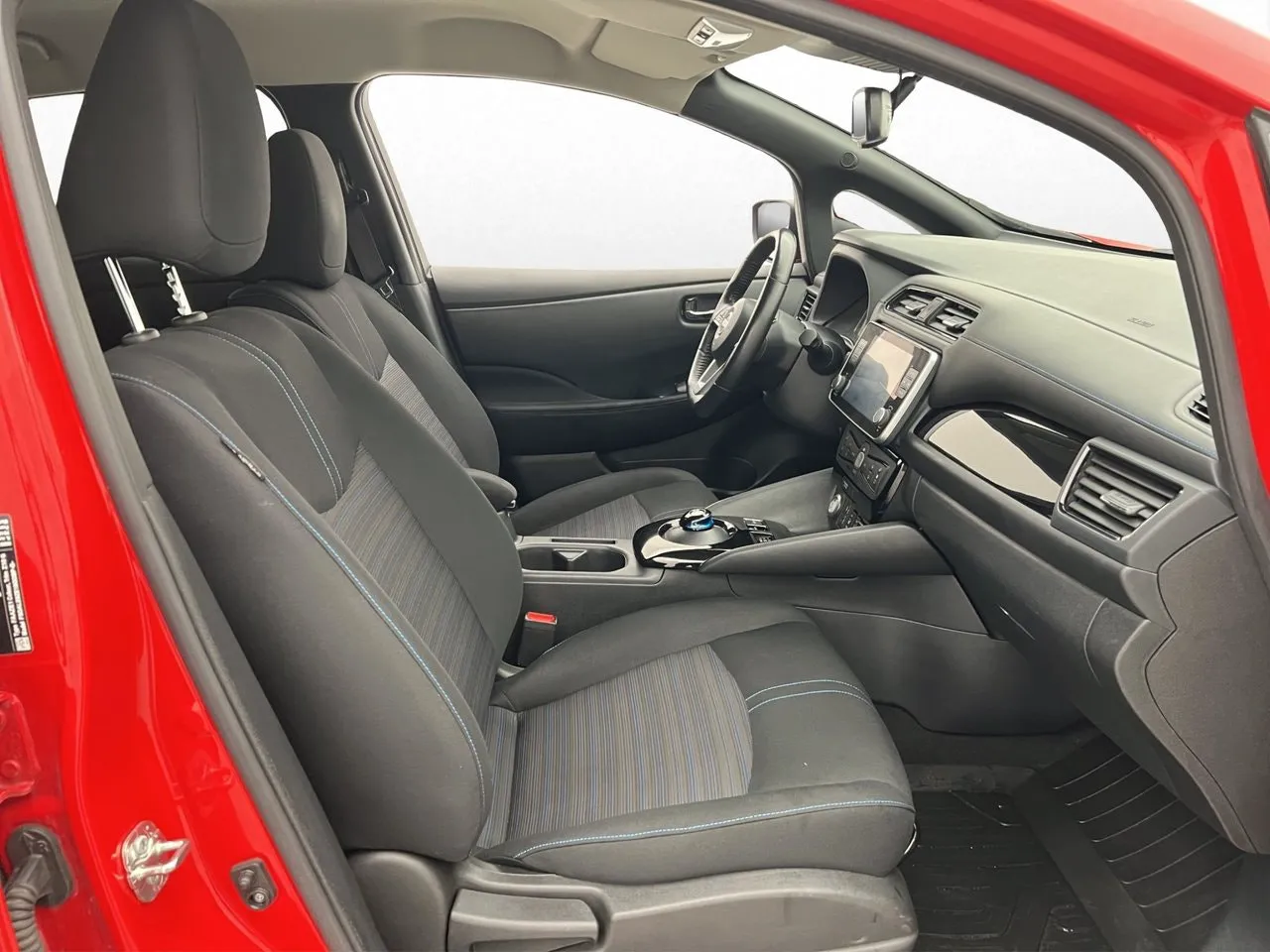 Vehicle image 21