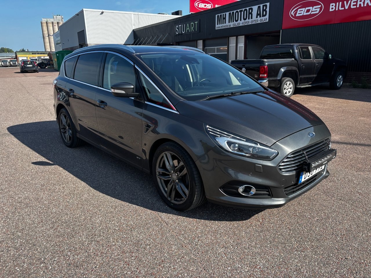 Ford S-Max