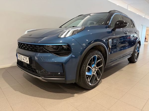 Lynk & Co 01 PHEV / Dragkrok/ Panoramatak / Backkamera/ 10.000kr tillbehör/ - 2021