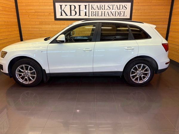 Audi Q5 2.0 TDI DPF quattro Design - 2010
