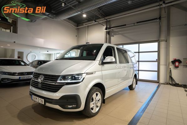 Volkswagen Transporter Kombi TDI 5-sits LÅNG L2 D-VÄRM COCKPIT 1 ÄGARE MOMS - 2023