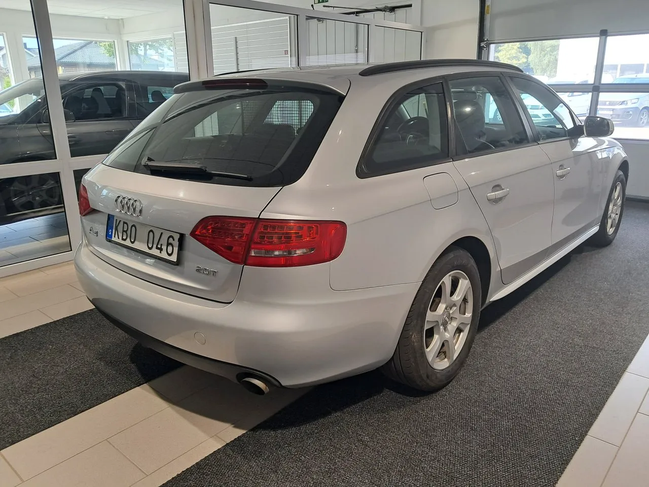 Vehicle image 2