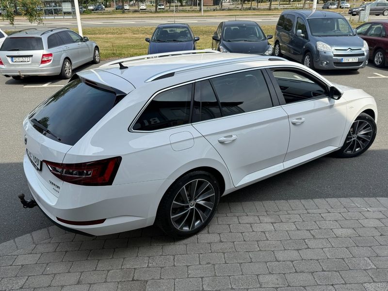 Skoda Superb bild 4