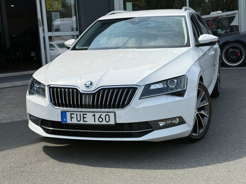 Skoda Superb bild 2