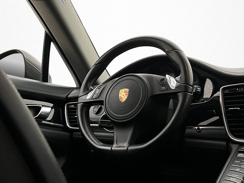 Porsche Panamera bild 18