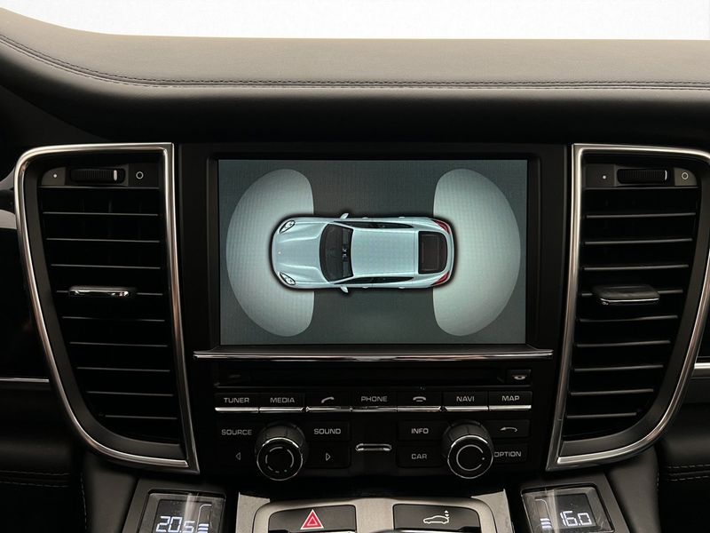 Porsche Panamera bild 28