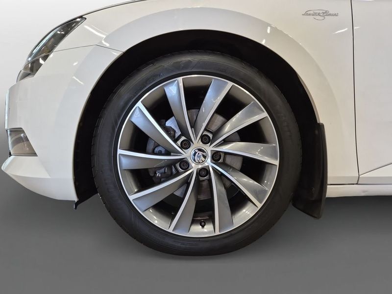 Skoda Superb bild 14