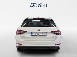 Skoda Superb bild 4