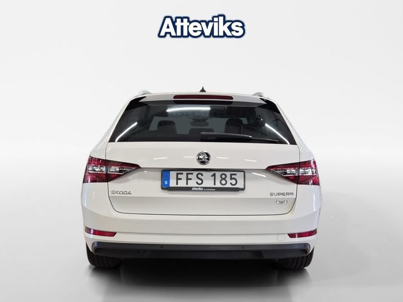 Skoda Superb bild 4