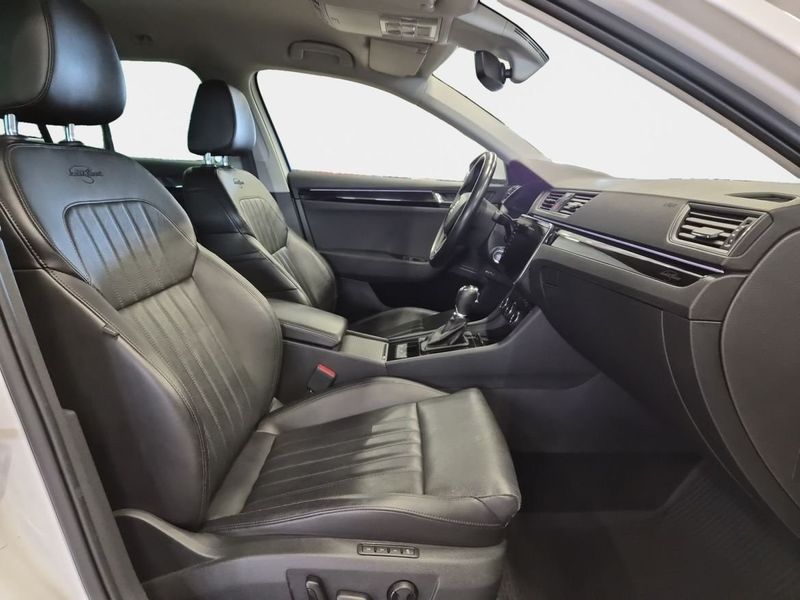 Skoda Superb bild 15
