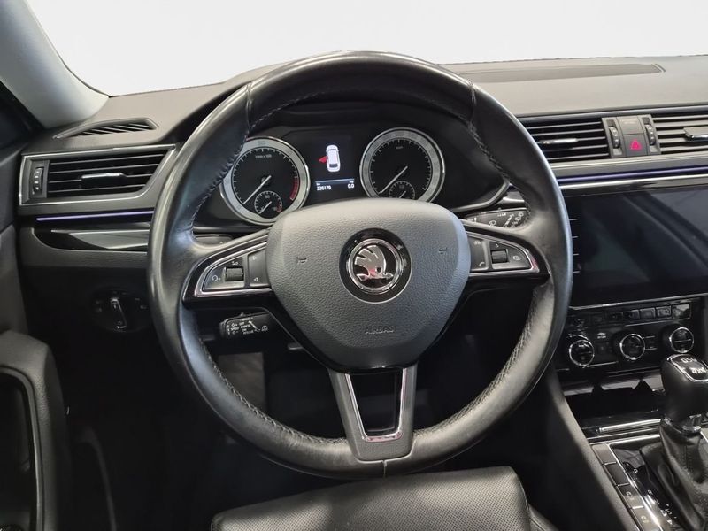 Skoda Superb bild 12